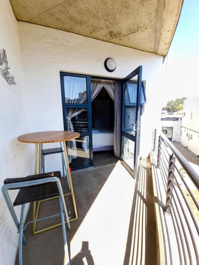 Ferienwohnung Kaleaba House In Vibey Maboneng Precint Johannesburg Exterior foto