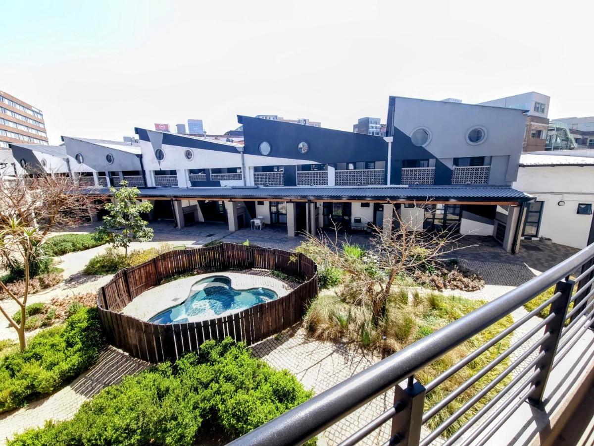 Ferienwohnung Kaleaba House In Vibey Maboneng Precint Johannesburg Exterior foto